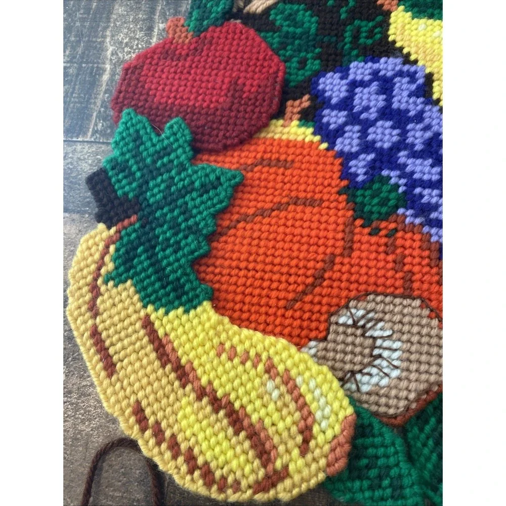 Vtg Plastic Canvas Thanksgiving Wall Decor Lot Pilgrim Turkey Cornucopia‎